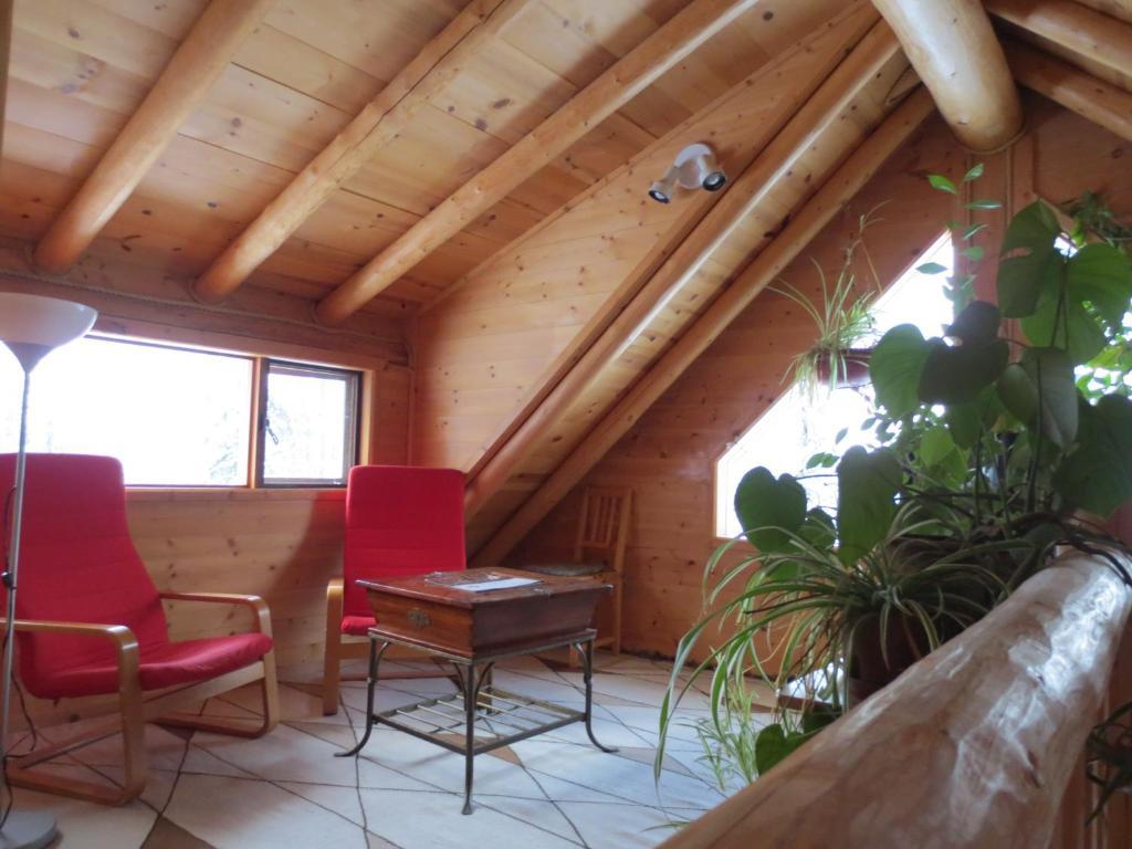 Blaeberry Mountain Lodge Голден Номер фото